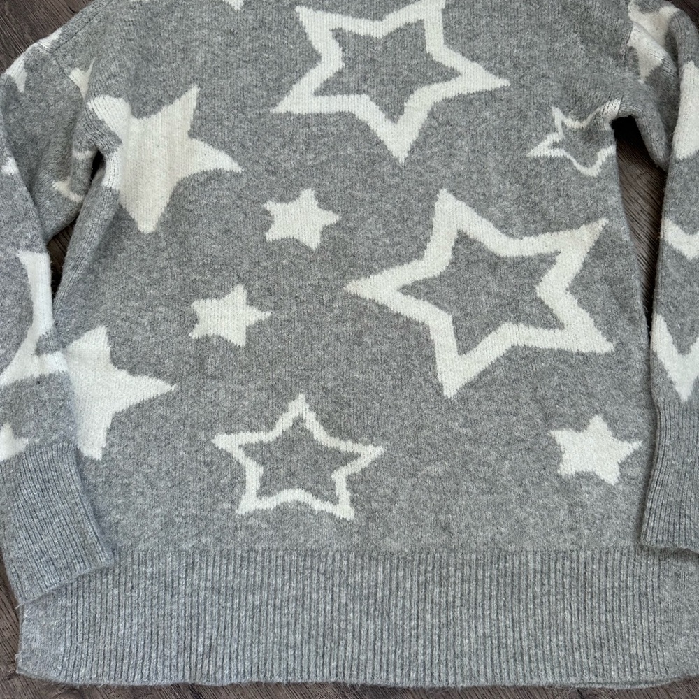 Lou and Grey long sleeve star sweater - Picture 3 of 4